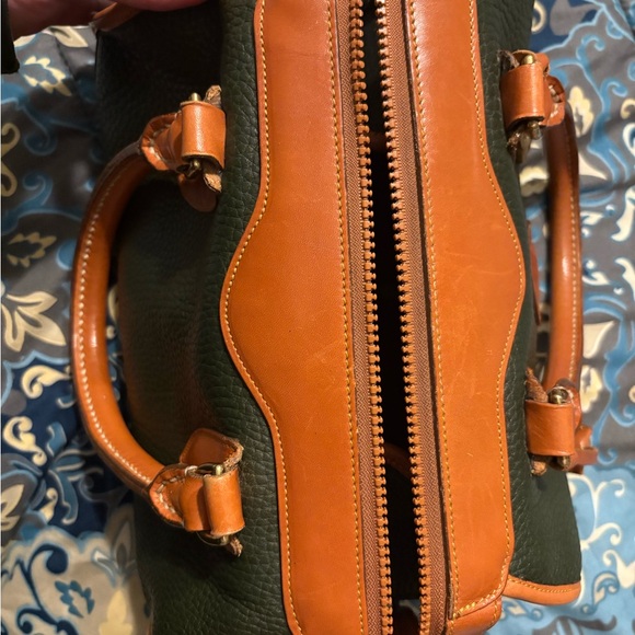 Dooney and Bourke vintage Gladstone - Picture 8 of 16